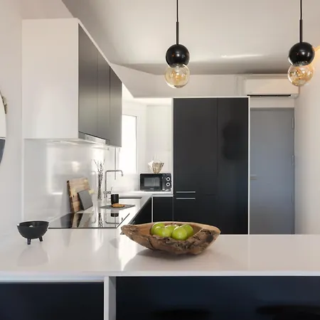 Capitan - Penthouse With Terrace & Ocean View *